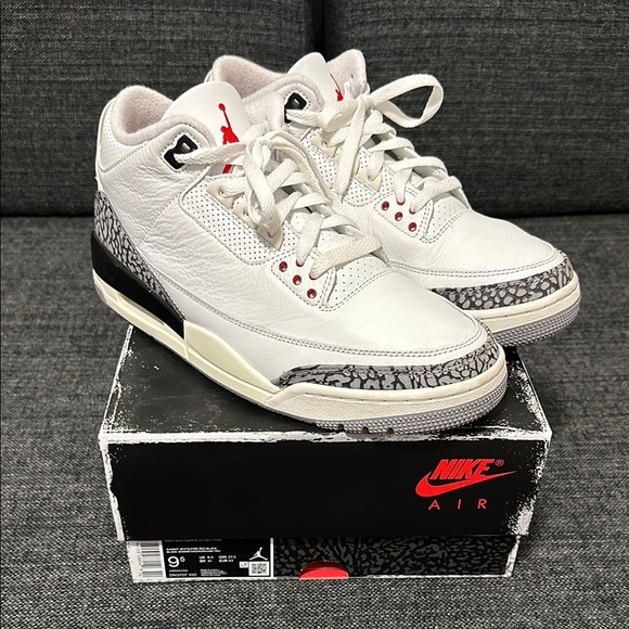 Nike Air White and Black Men\'s Shoes